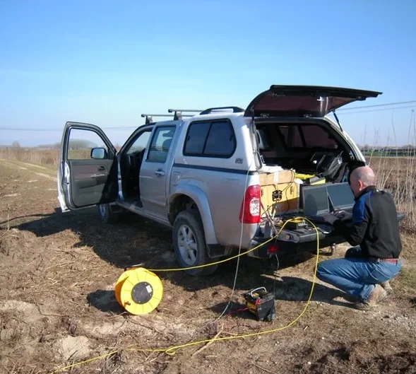 Seismic Tomography for Site Characterization in San Antonio